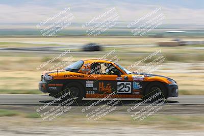 media/Jun-01-2024-CalClub SCCA (Sat) [[0aa0dc4a91]]/Group 3/Race/